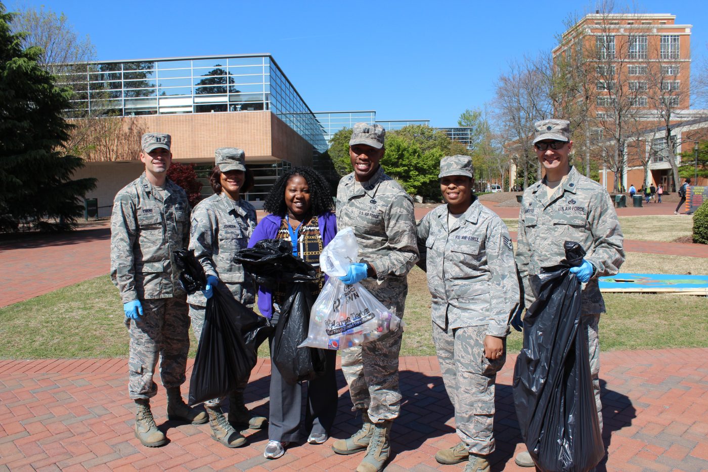 Successful campus cleanup diverts waste from landscape - Facilities ...